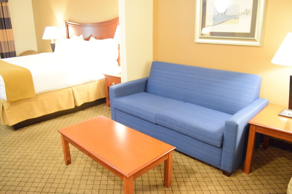 Holiday Inn Express & Suites Pensacola West I-10 By Ihg Exteriör bild